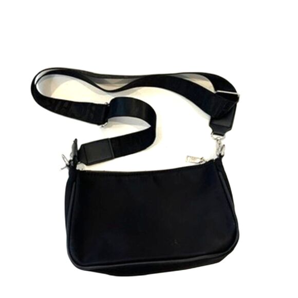 Badgley Mishka Black Nylon Bag Crossbody Baguette Top Zip Silver Logo - Picture 3 of 12